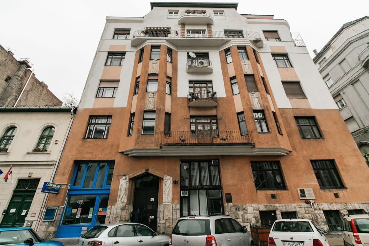 Balaton Apartment Central Budapest Luaran gambar